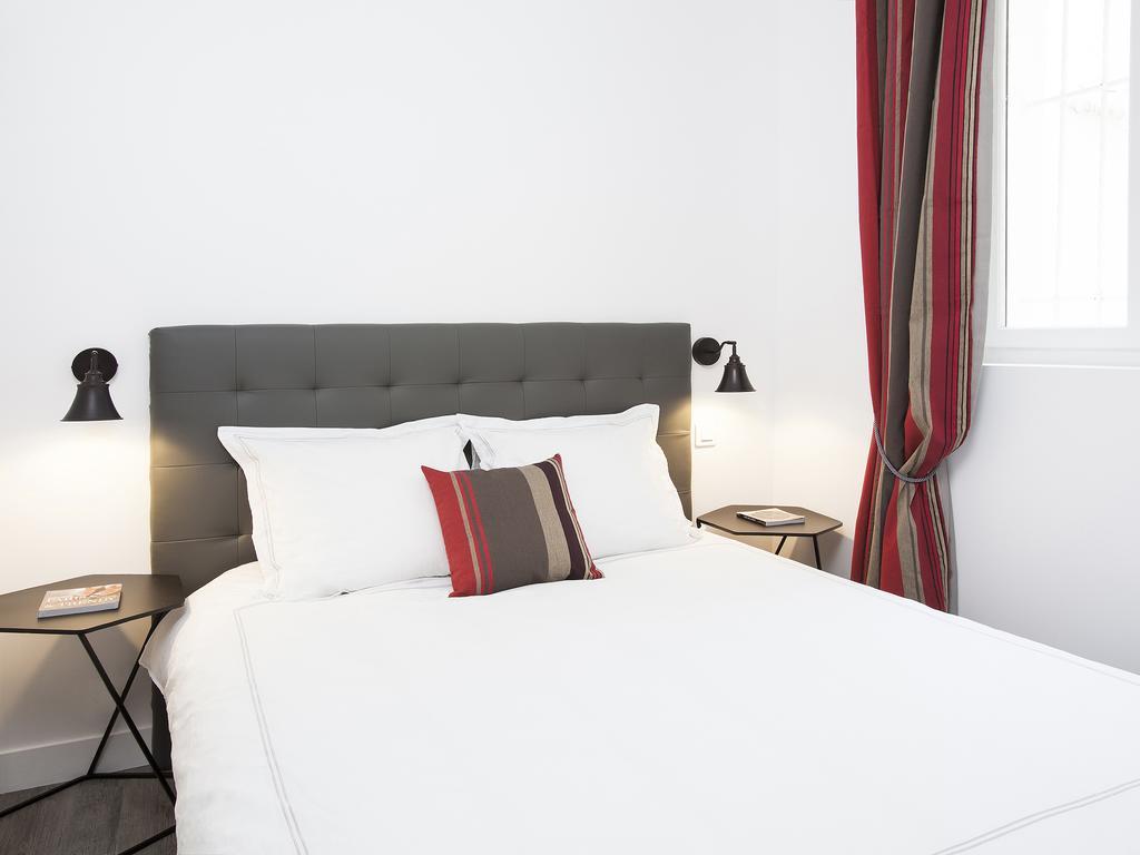 Charming 2Br-2Ba Between Le Marais & Le Louvre Parijs Buitenkant foto